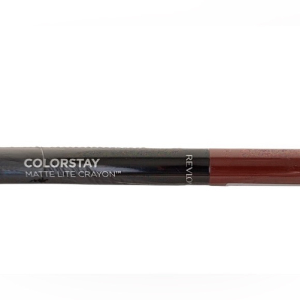 Revlon ColorStay Matte Lite Crayon - She’s Fly